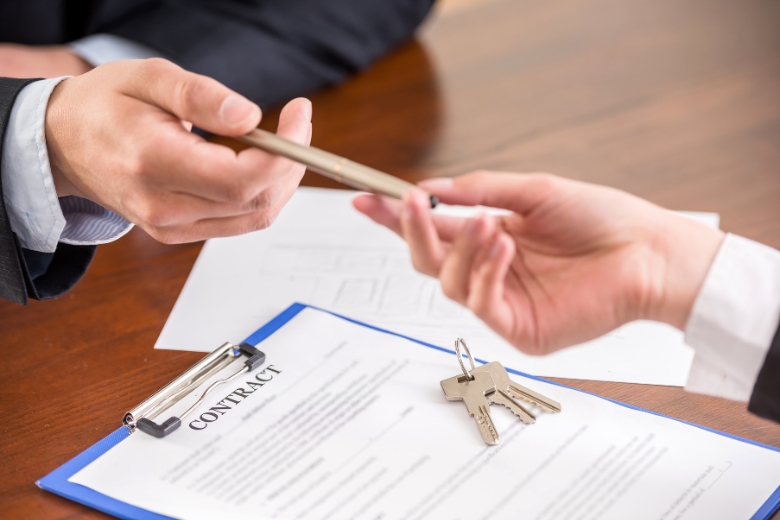 Top 10 Expectations from a Real Estate Lawyer or Realtor Lawyer